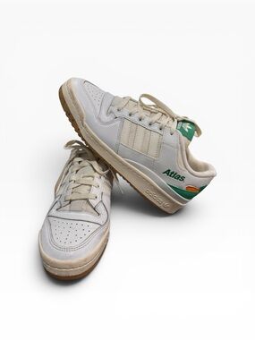 adidas Atlas Low-Top Sneakers